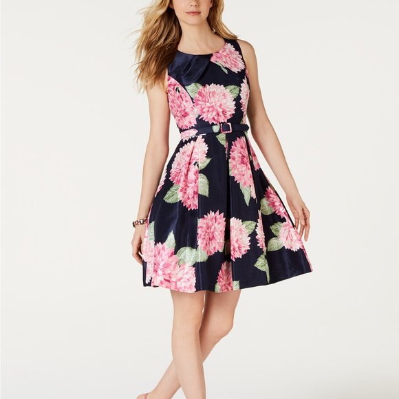 Jessica Howard Dresses & Skirts - Jessica Howard Floral-Print Fit & Flare Dress NWT